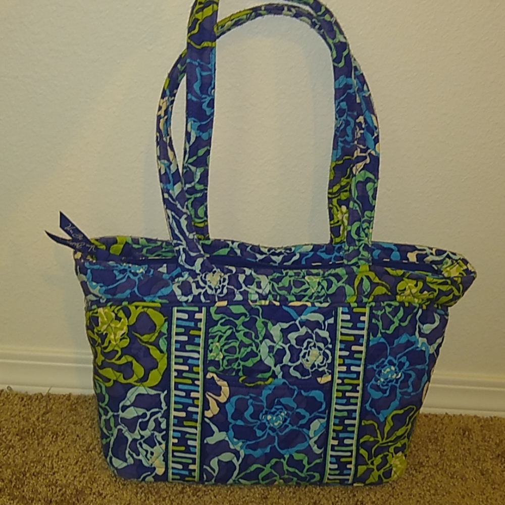 Vera Bradley Mandy shoulder bag in Katalina Blues
